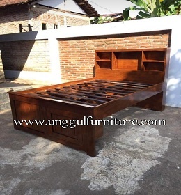 model tempat tidur minimalis kayu jati 